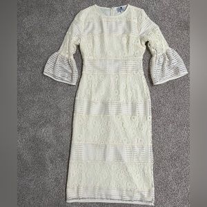 NWOT Dainty Jewell’s Lace Midi Dress